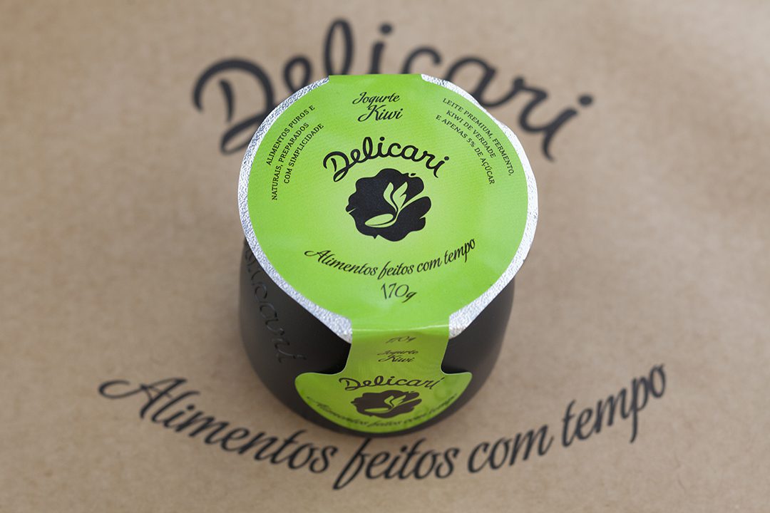 Pote Delicari de Iogurte de Kiwi