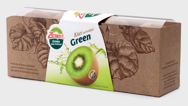 Packaging made of kraft paper with a printed hand drawn illustration, a pvc film and a withe paper strap with Zespri logo and standard visual codes